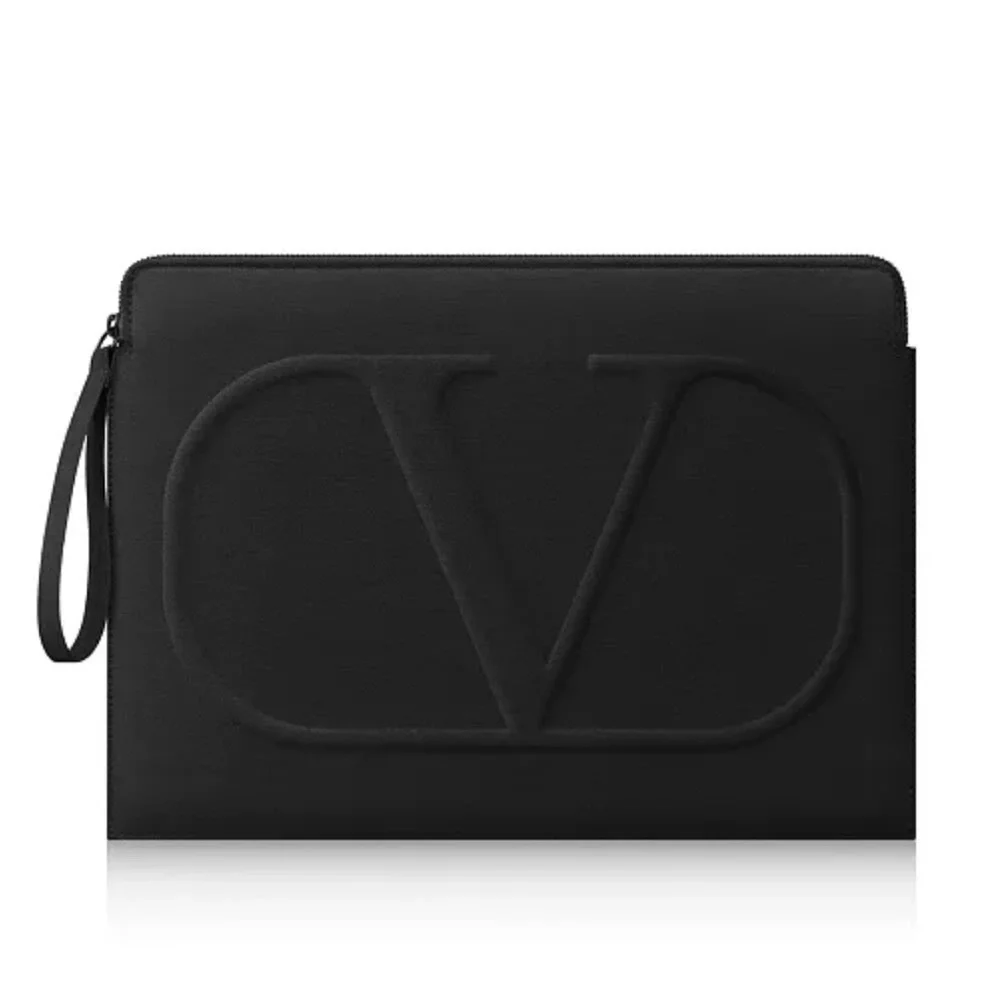 VALENTINO ブラック ケース Valentino Beauty Black Dopp Case travel Pouch cosmetic toiletry